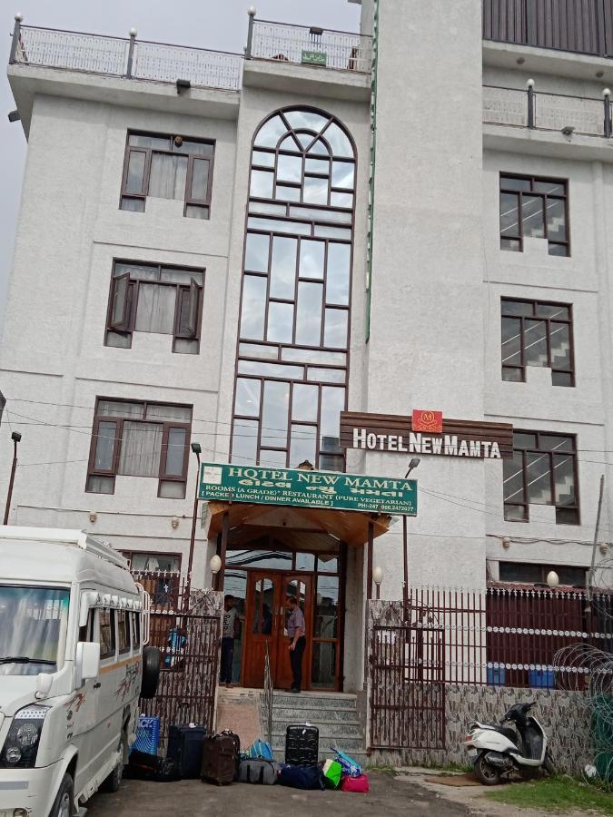 Srīnagar Hotel New Mamta מראה חיצוני תמונה